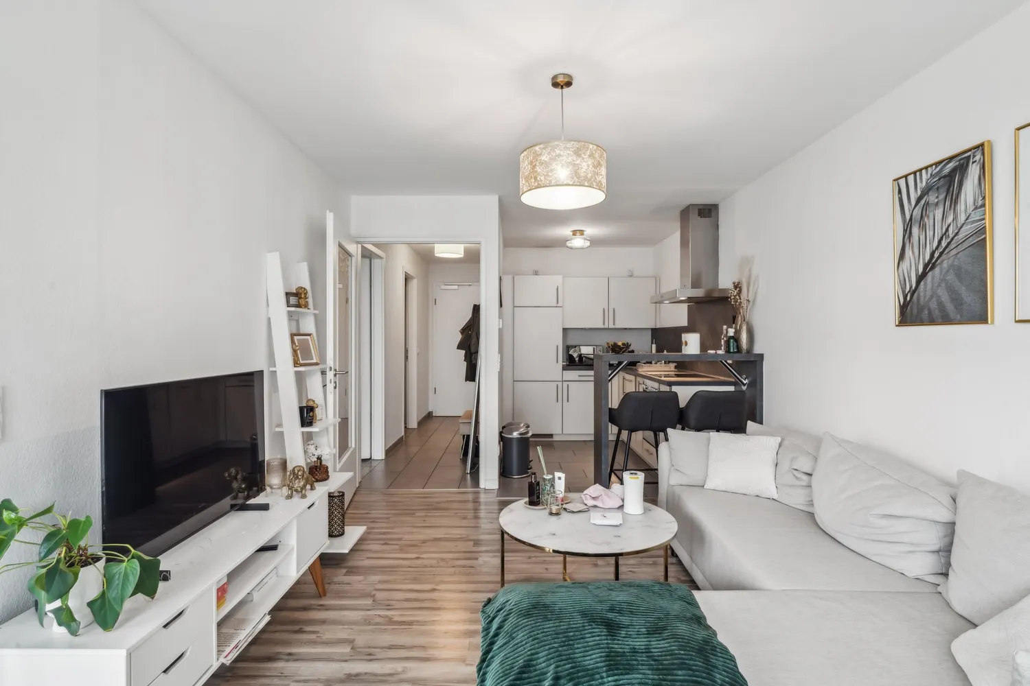 2 Zimmer Wohnung mit 54 m² in Frankfurt am Main – Bild 8