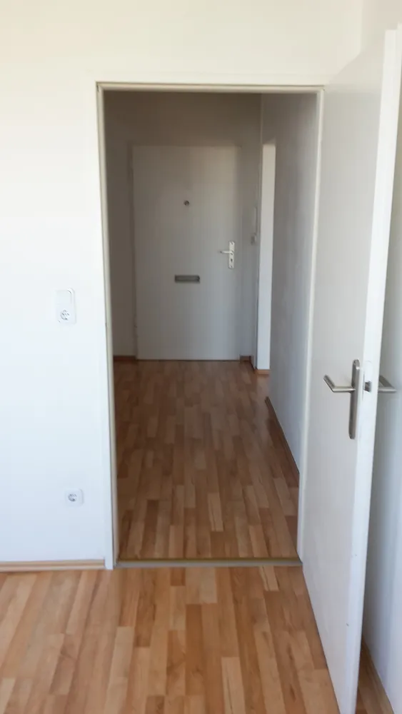 2 Zimmer Wohnung mit 64 m² in München – Bild 8
