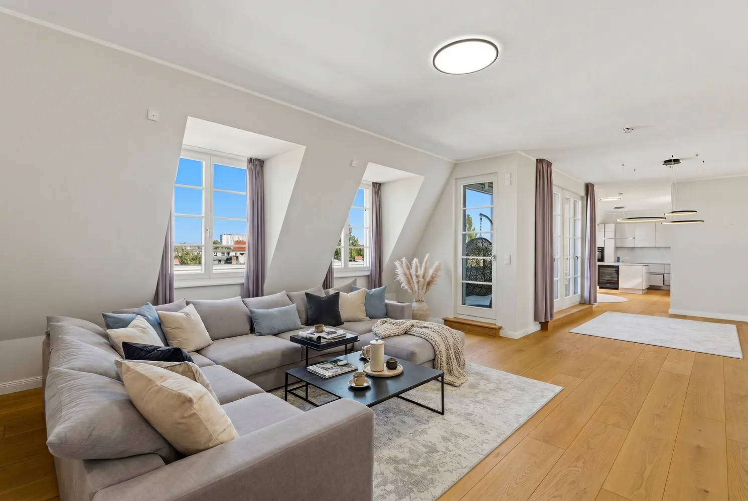4 Zimmer Wohnung mit 178 m² in Berlin – Bild 2
