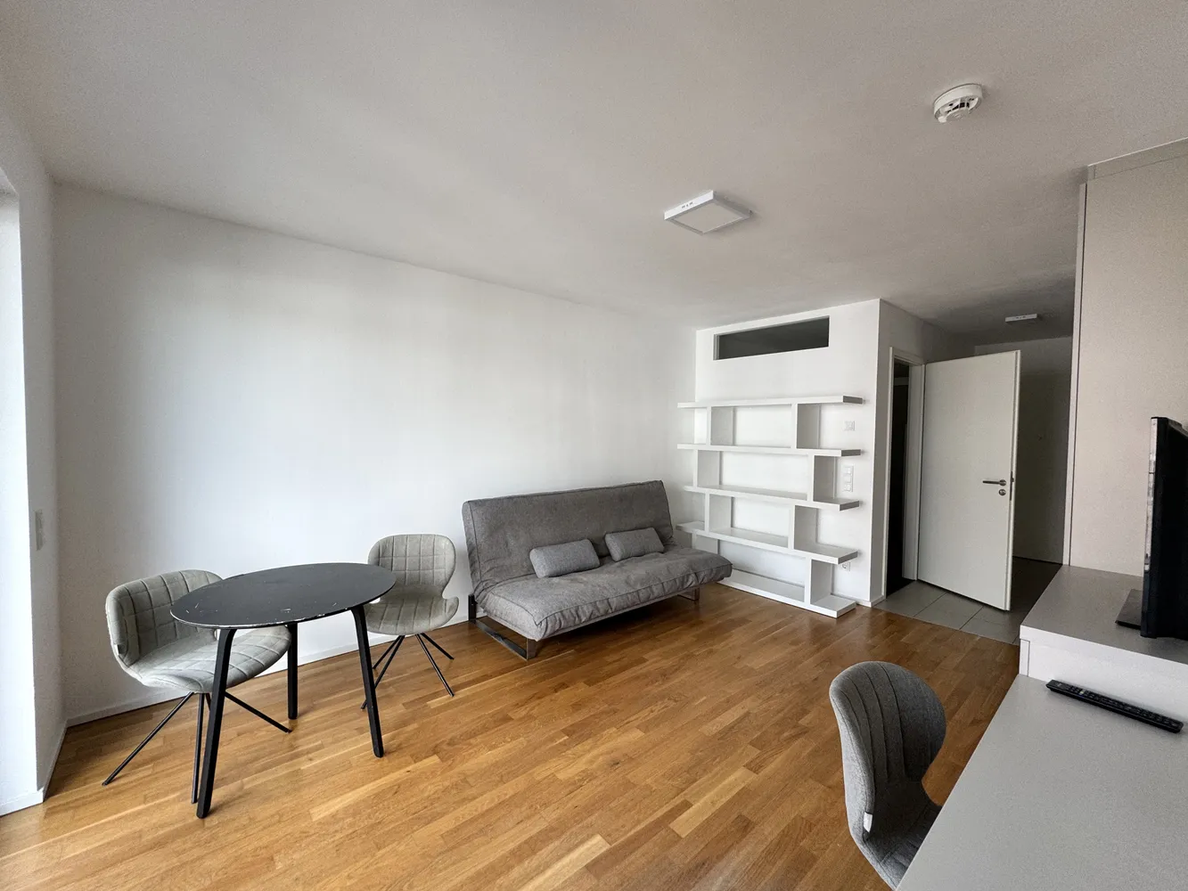 1 room apartment with 30 m² in Berlin – Photo 8