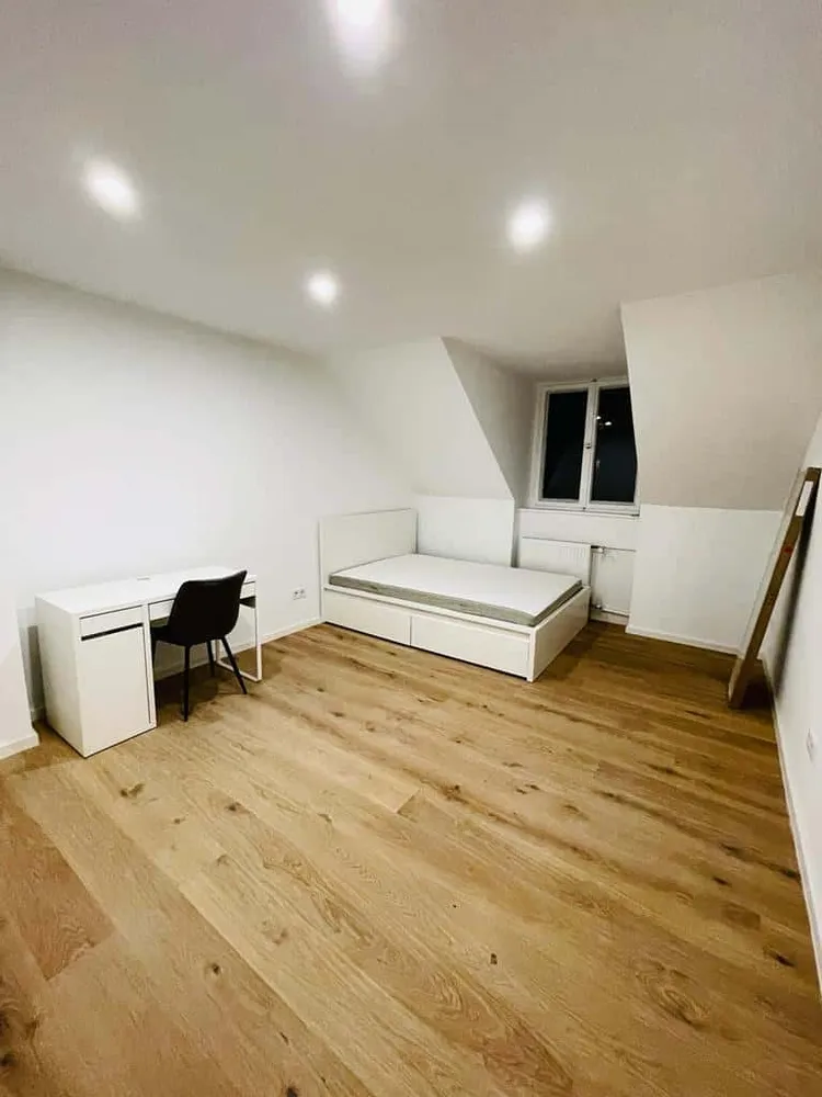 WG-Zimmer mit 17 m² in München – Bild 1
