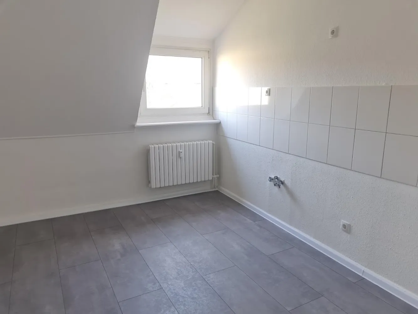 3 Zimmer Wohnung mit 74 m² in Duisburg – Bild 4