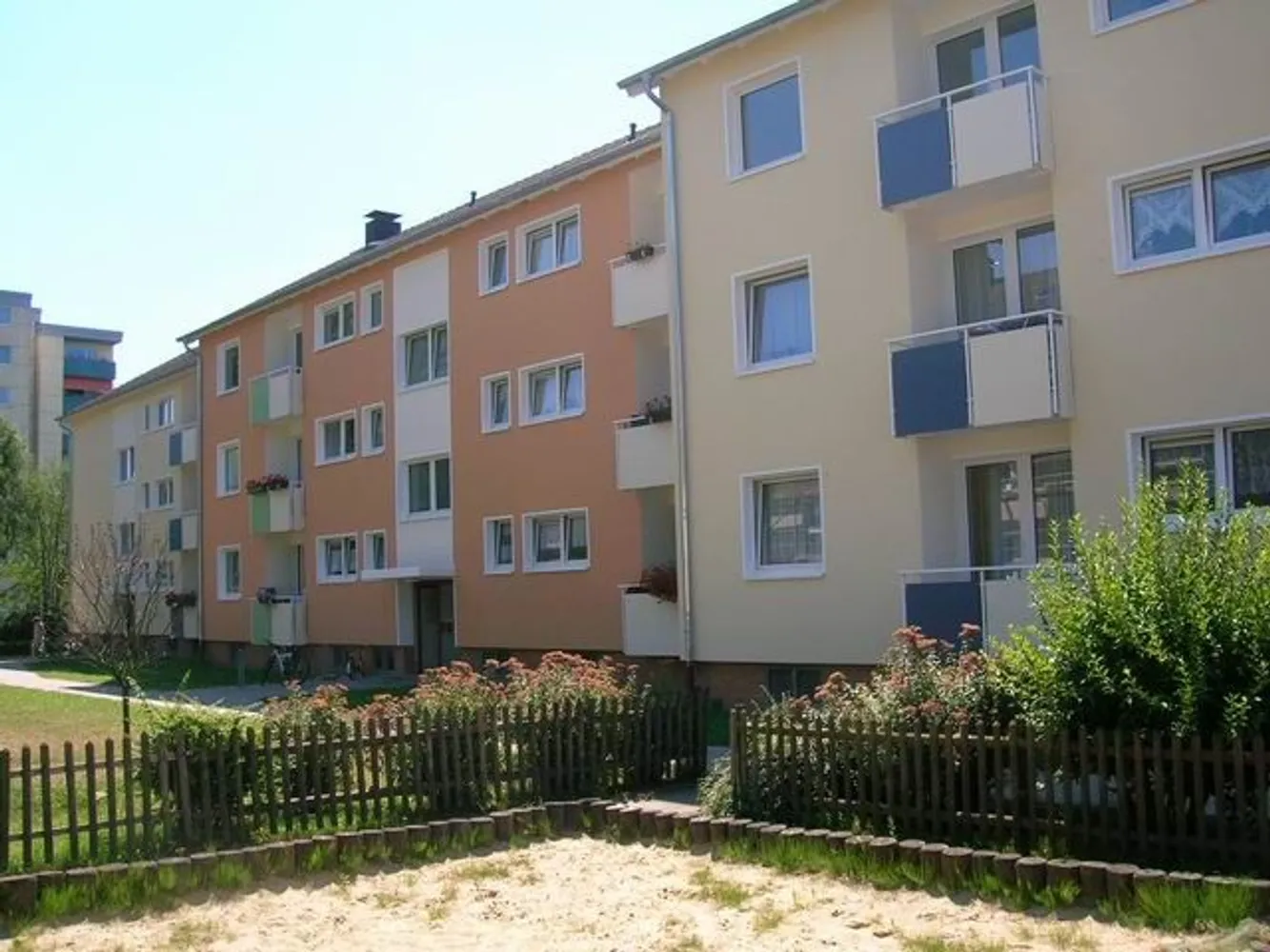 3 Zimmer Wohnung mit 76 m² in Detmold – Bild 1