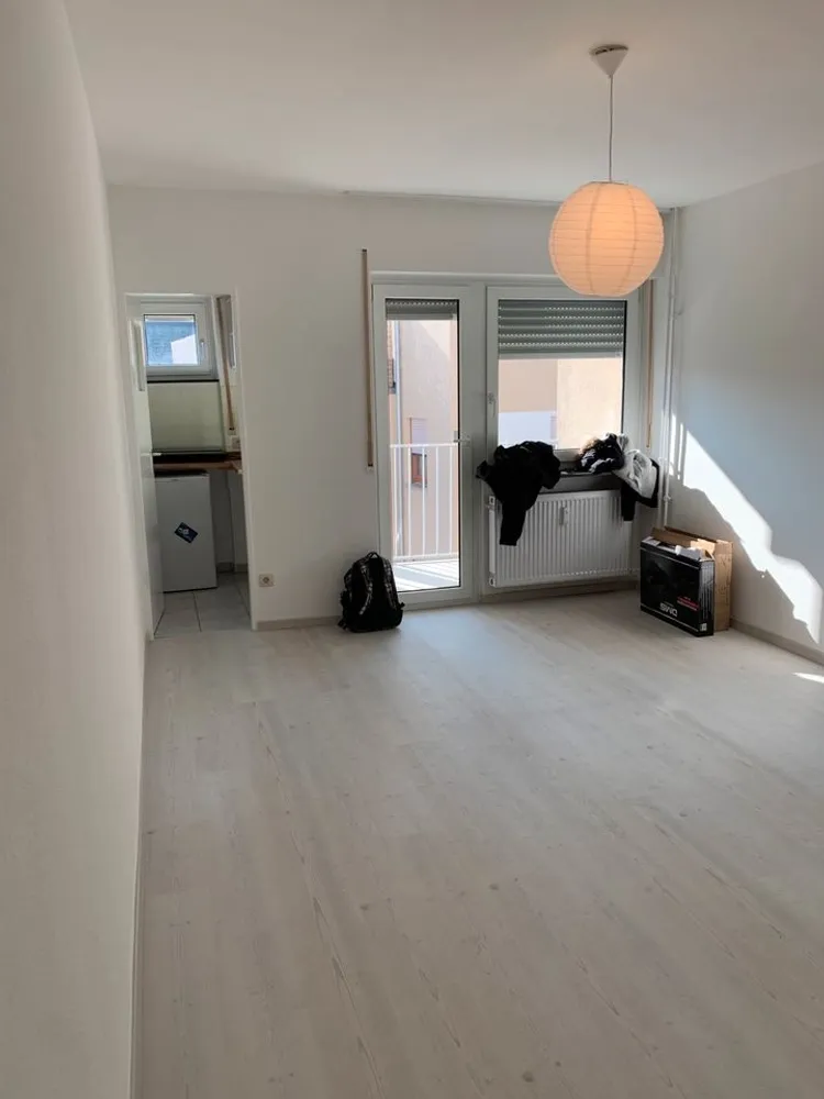 1 Zimmer Wohnung mit 33 m² in Frankfurt am Main – Bild 3