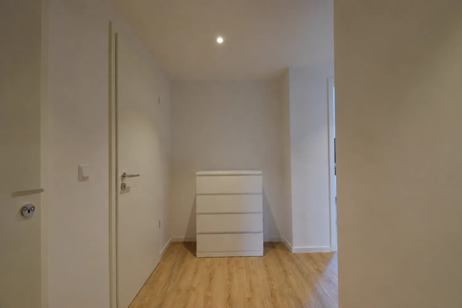 2 Zimmer Wohnung mit 63 m² in Hamburg – Bild 2