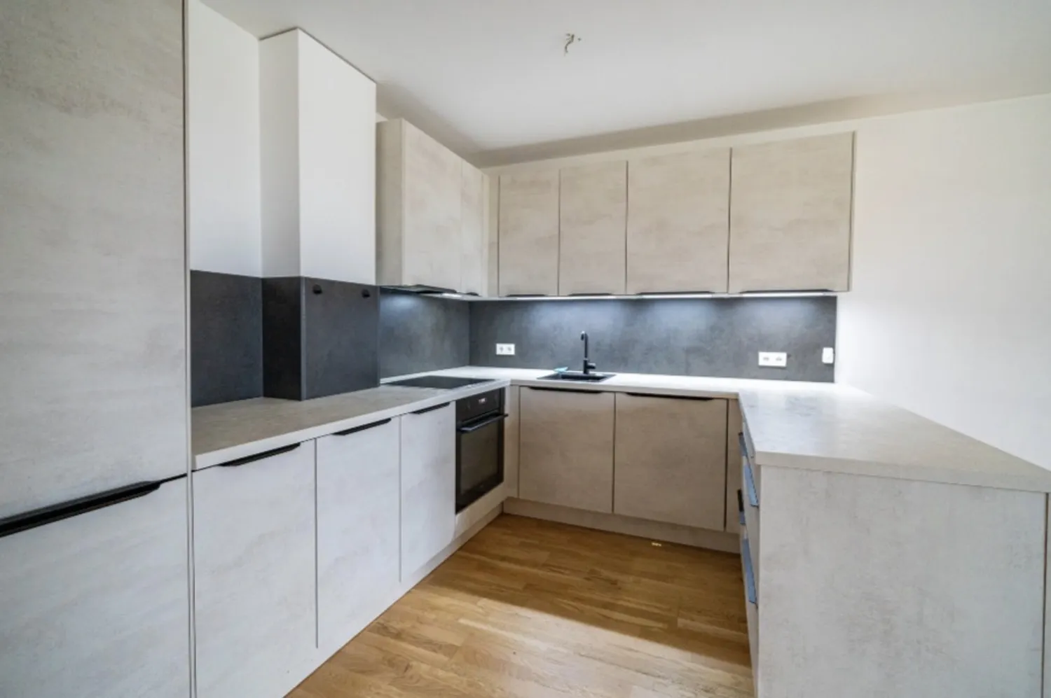2 Zimmer Wohnung mit 64 m² in Regensburg – Bild 1