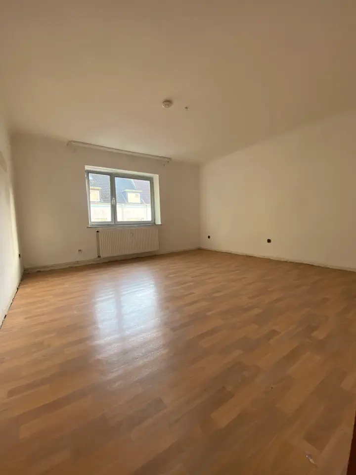 4 Zimmer Wohnung mit 104 m² in Duisburg – Bild 1