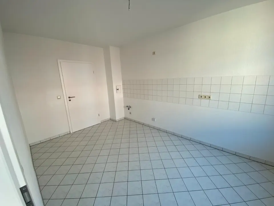 2 Zimmer Wohnung mit 66 m² in Zwickau – Bild 6