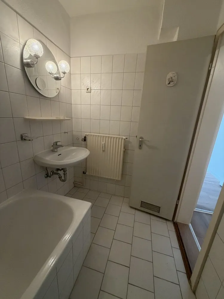 1 room apartment with 41 m² in Bremerhaven – Photo 8