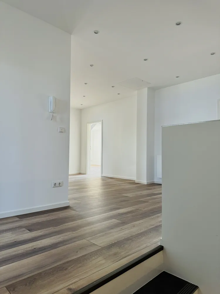 6 Zimmer Wohnung mit 260 m² in Potsdam – Bild 6