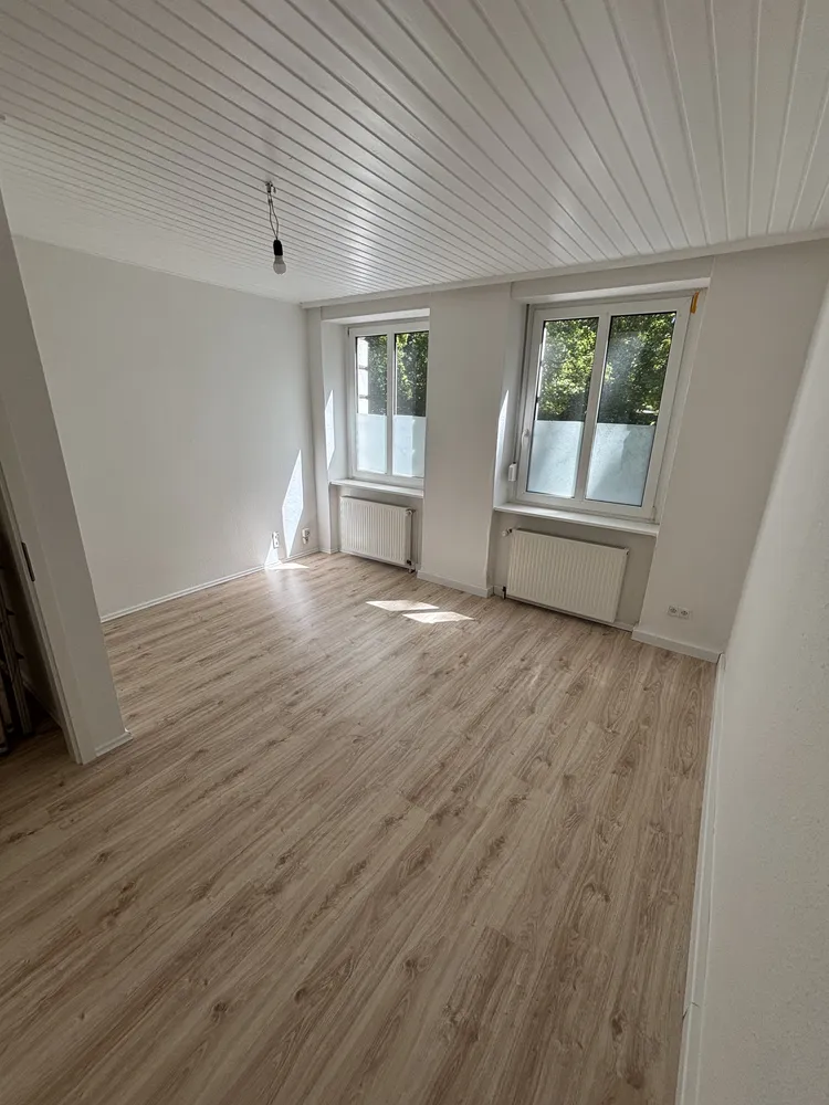 4 Zimmer Wohnung mit 93 m² in Solingen – Bild 1