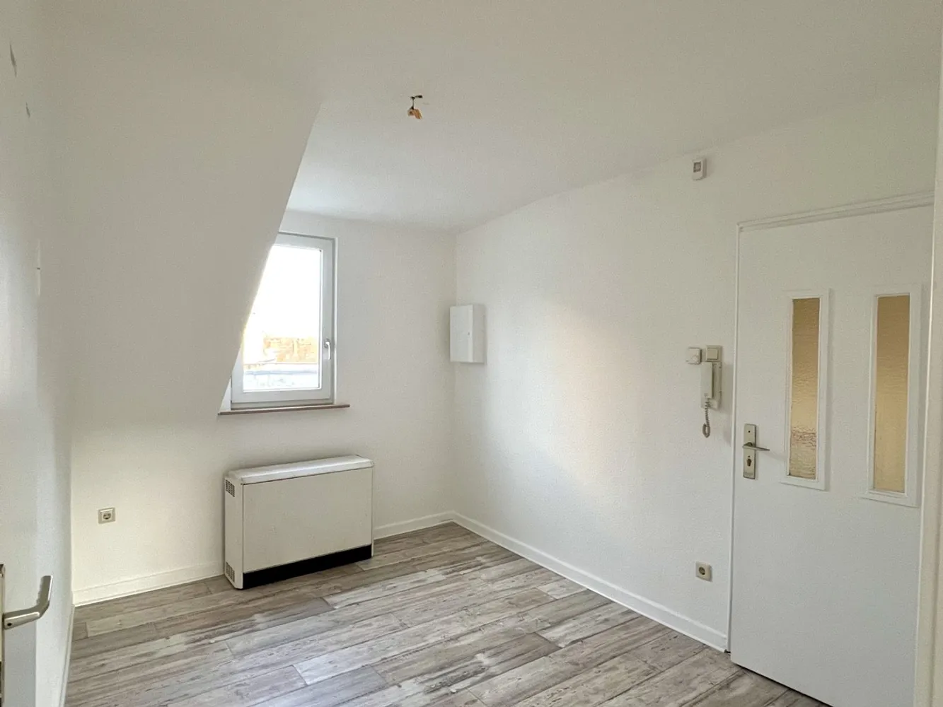 2 Zimmer Wohnung mit 51 m² in Neuss – Bild 1