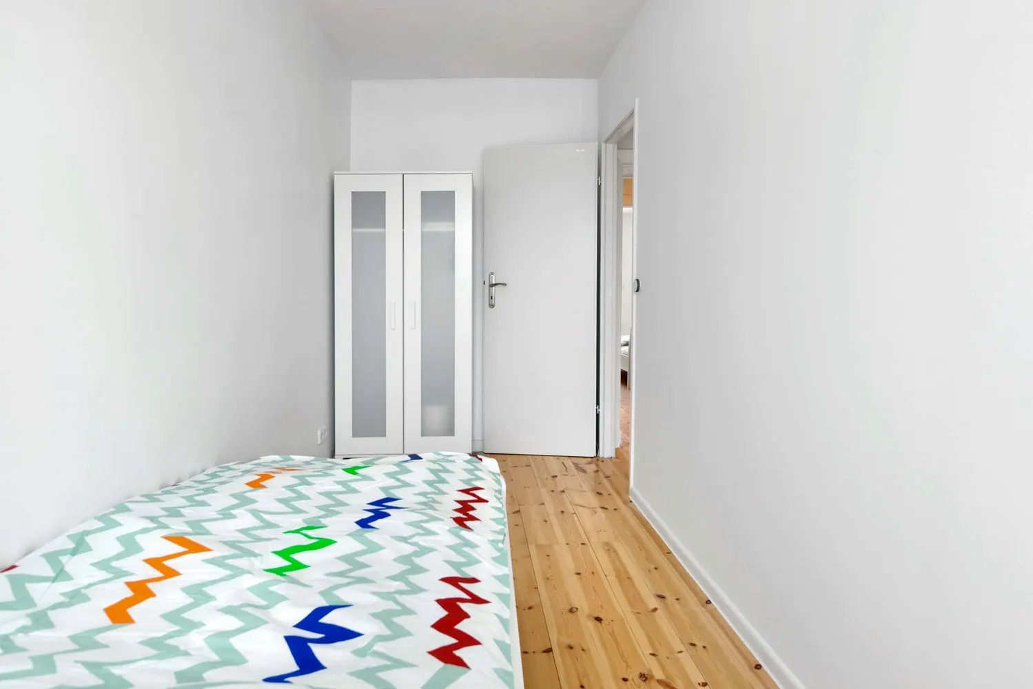 Shared room with 10 m² in Berlin – Photo 4
