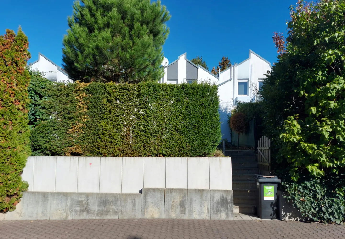 5 Zimmer Haus mit 136 m² in Wiesbaden – Bild 3