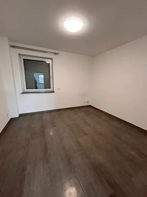 4 Zimmer Wohnung mit 132 m² in Wiesbaden – Bild 4