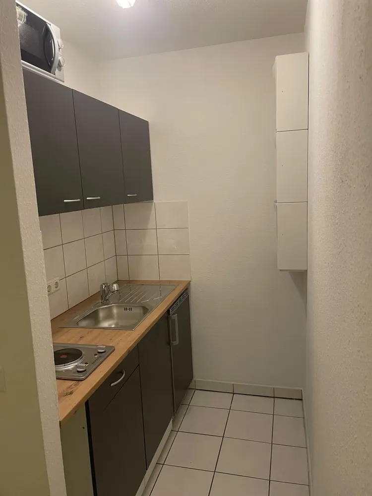 1 Zimmer Wohnung mit 27 m² in Frankfurt am Main – Bild 4