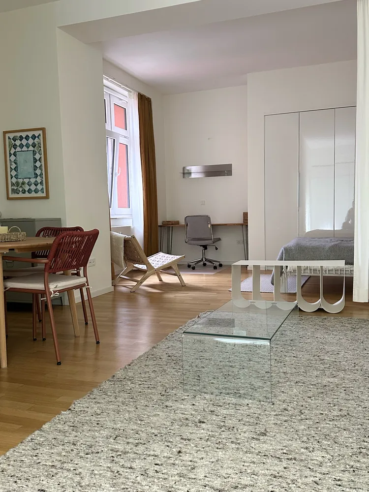 1 Zimmer Wohnung mit 50 m² in Berlin – Bild 1