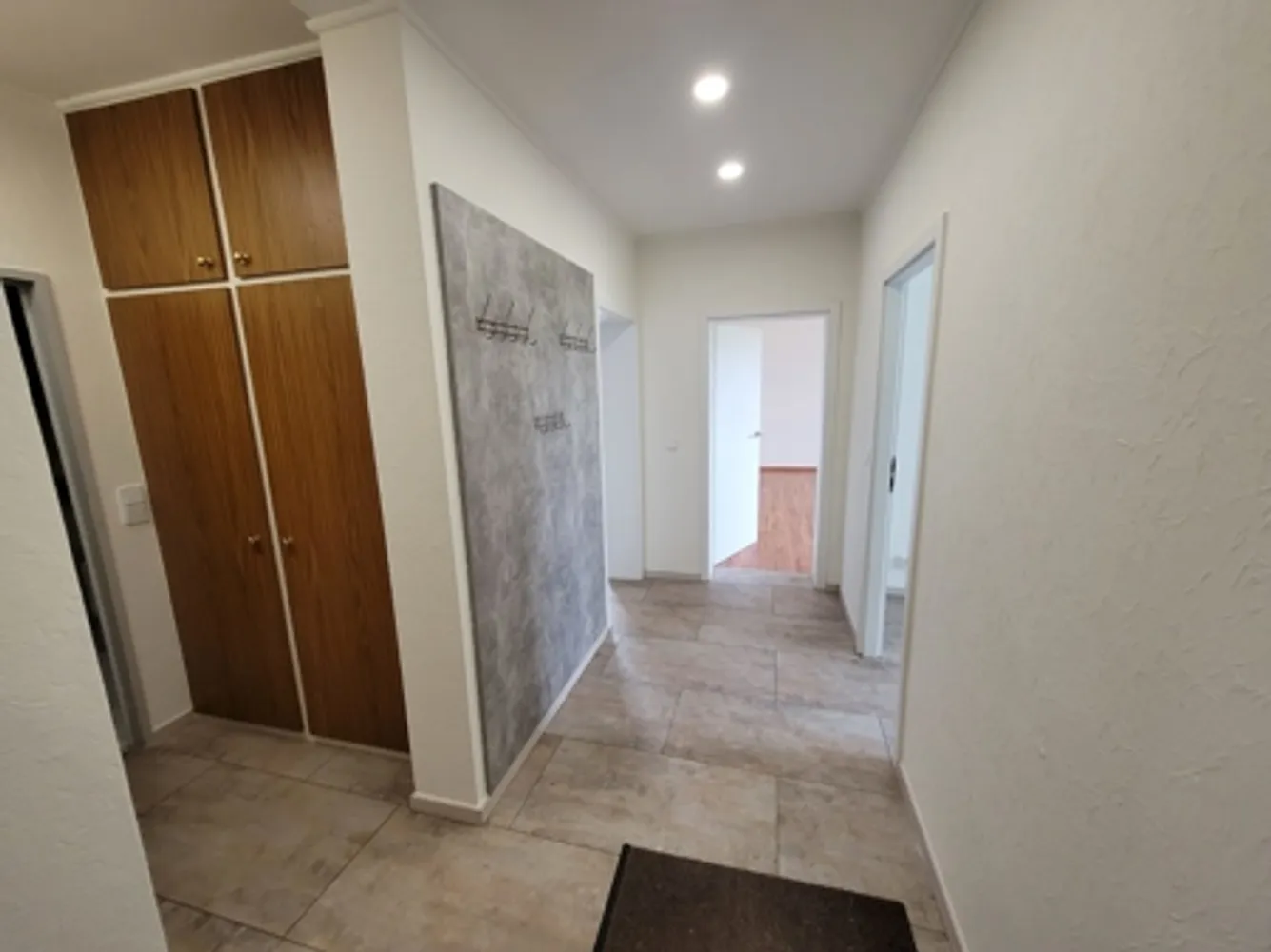 2 Zimmer Wohnung mit 83 m² in Mainz – Bild 7