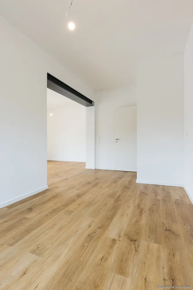 2 room apartment with 81 m² in Bielefeld – Photo 12
