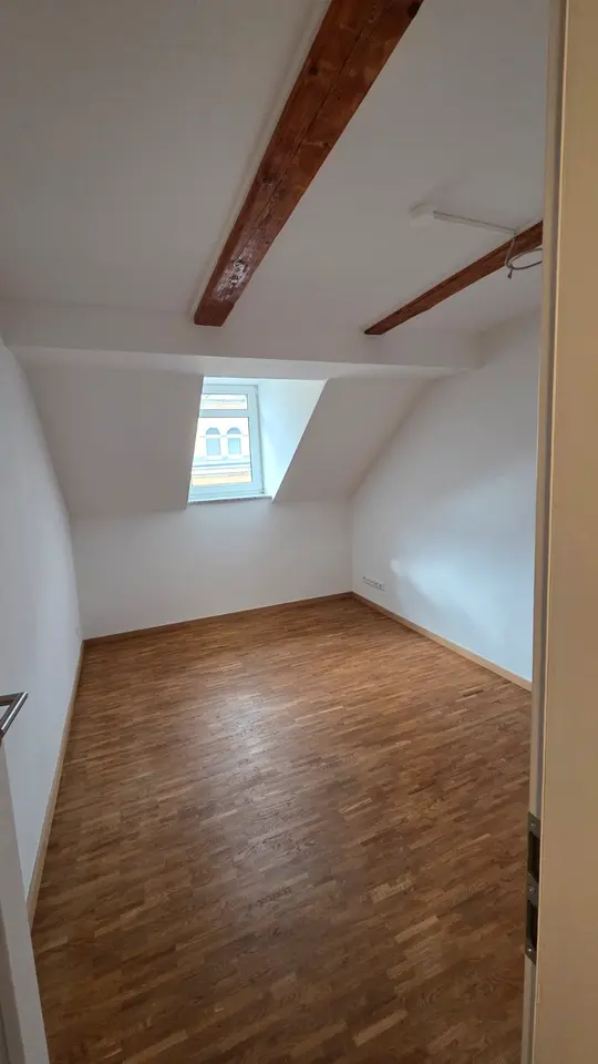 5 Zimmer Wohnung mit 120 m² in Kamenz – Bild 8