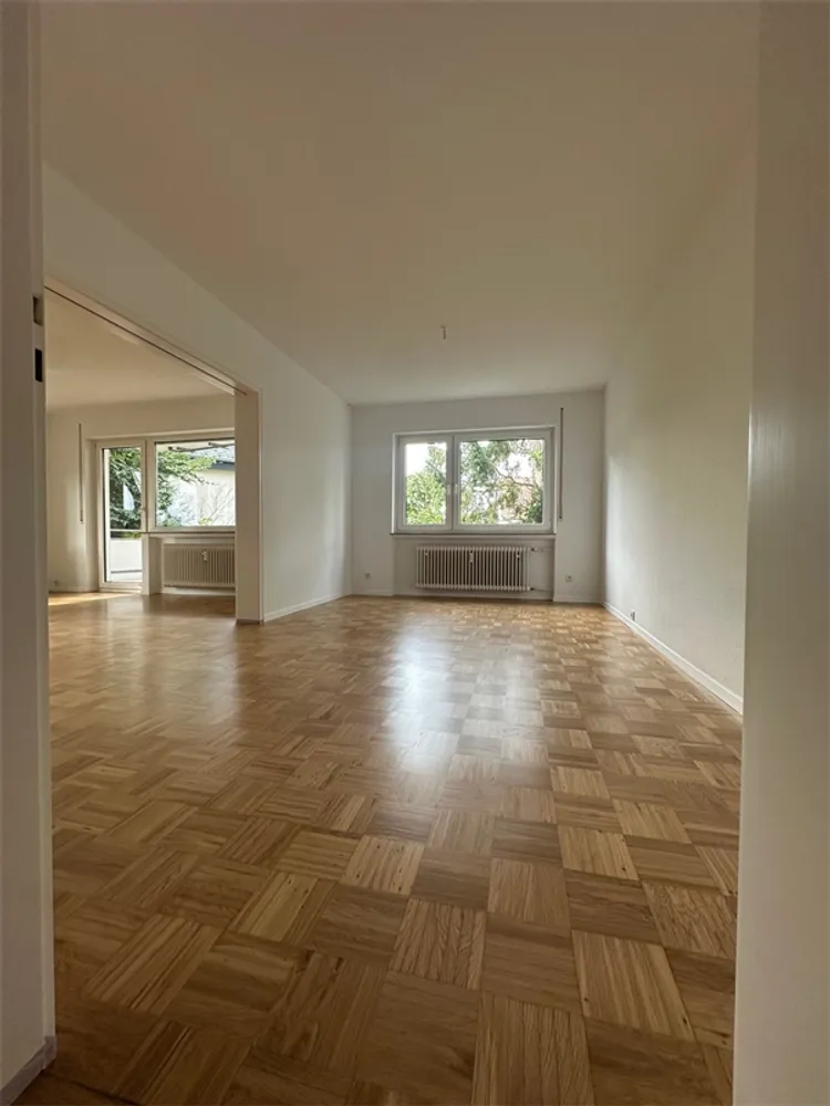4 Zimmer Wohnung mit 131 m² in Stuttgart – Bild 3