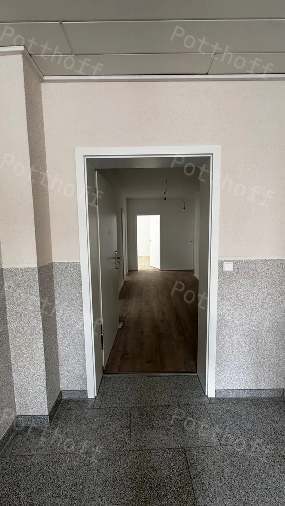 4 Zimmer Wohnung mit 111 m² in Menden (Sauerland) – Bild 3