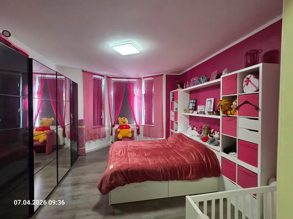 4 Zimmer Wohnung mit 120 m² in Crimmitschau – Bild 1