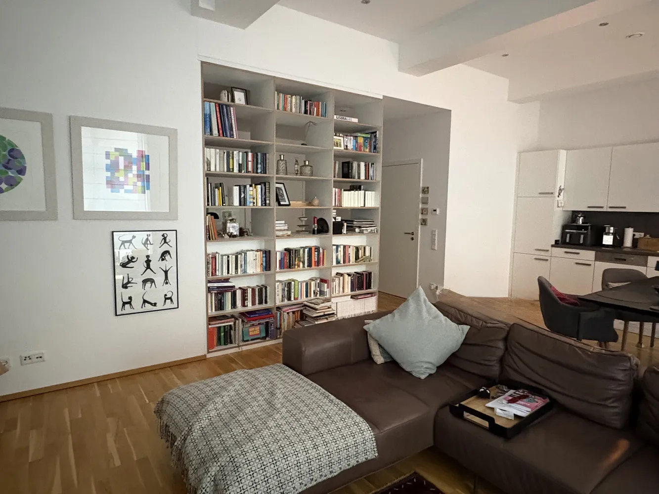 2 Zimmer Wohnung mit 82 m² in Frankfurt am Main – Bild 3