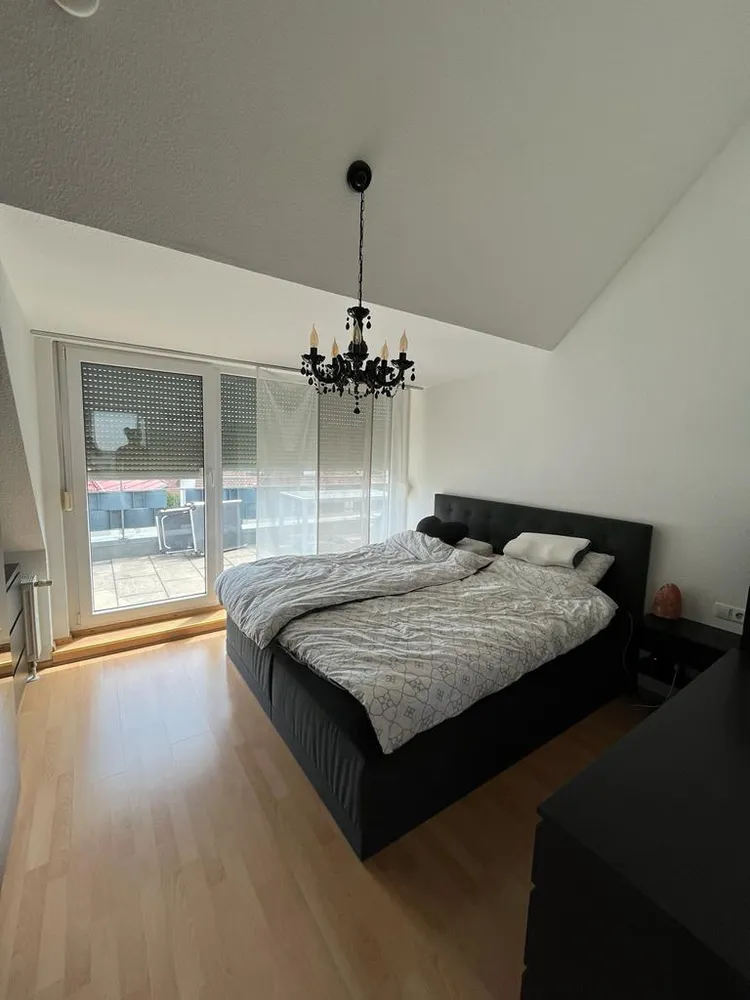 2 Zimmer Wohnung mit 77 m² in Stuttgart – Bild 10