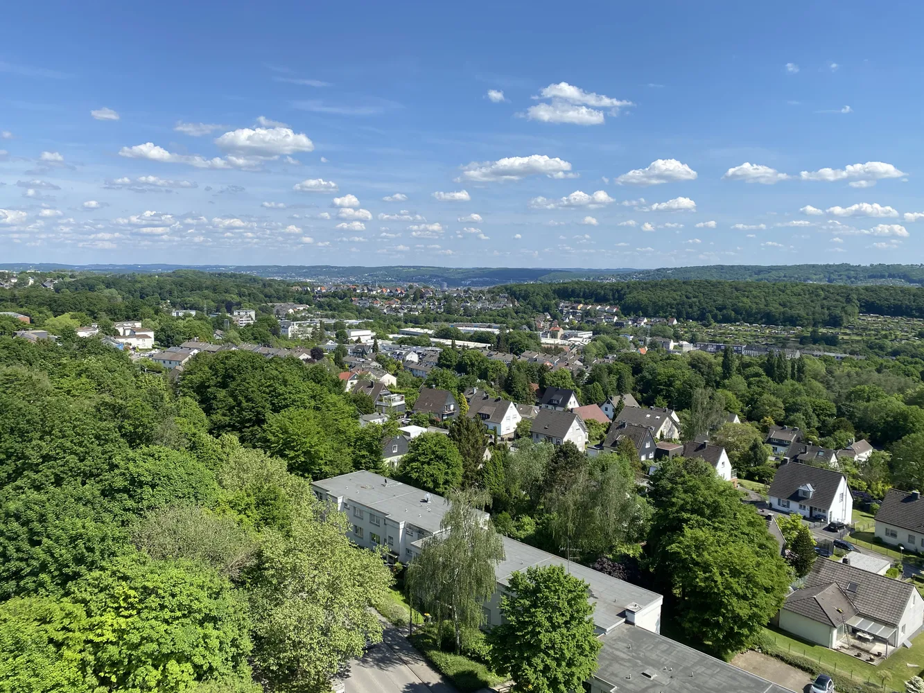 3 room apartment with 88 m² in Wuppertal – Photo 1