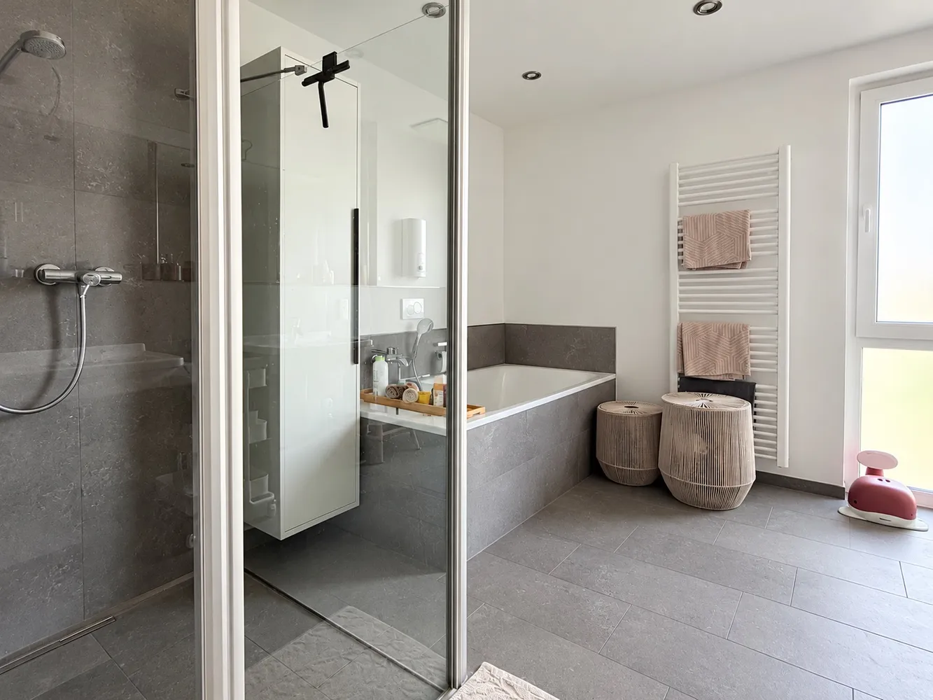 4 Zimmer Wohnung mit 147 m² in Frechen – Bild 4