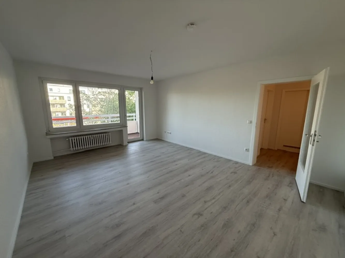 2 room apartment with 66 m² in Duisburg – Photo 4