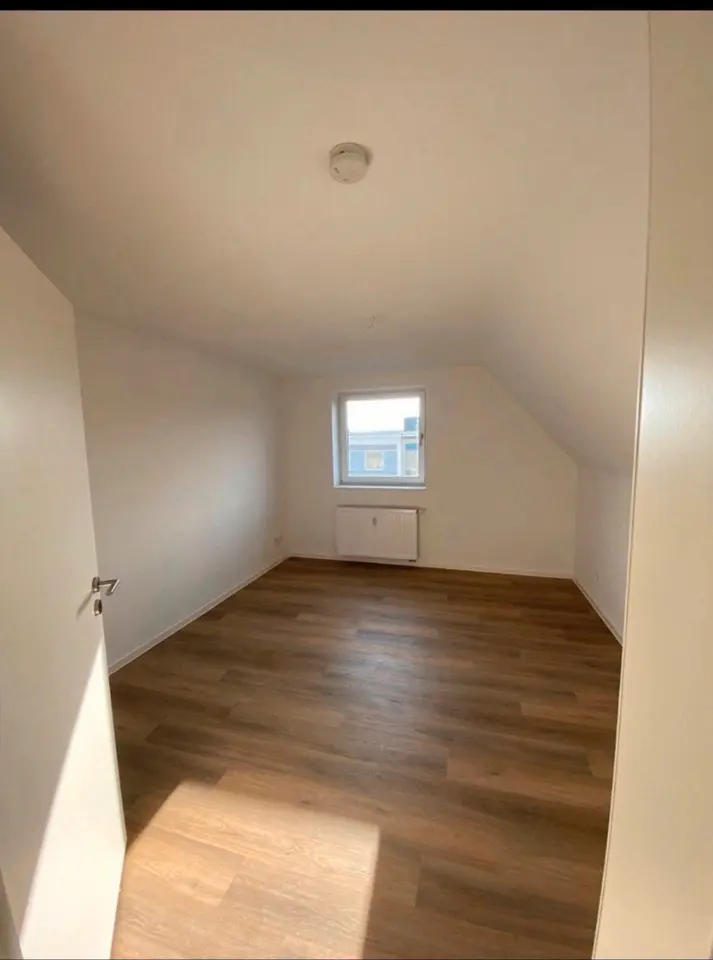 2 Zimmer Wohnung mit 54 m² in Brühl – Bild 3