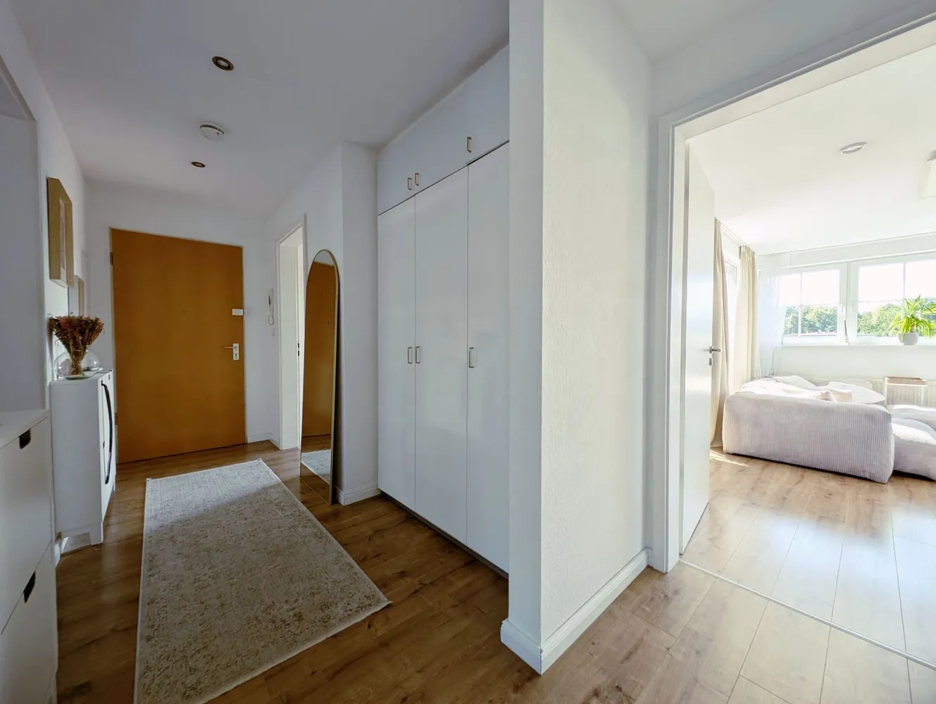 3 Zimmer Wohnung mit 77 m² in Hamburg – Bild 2
