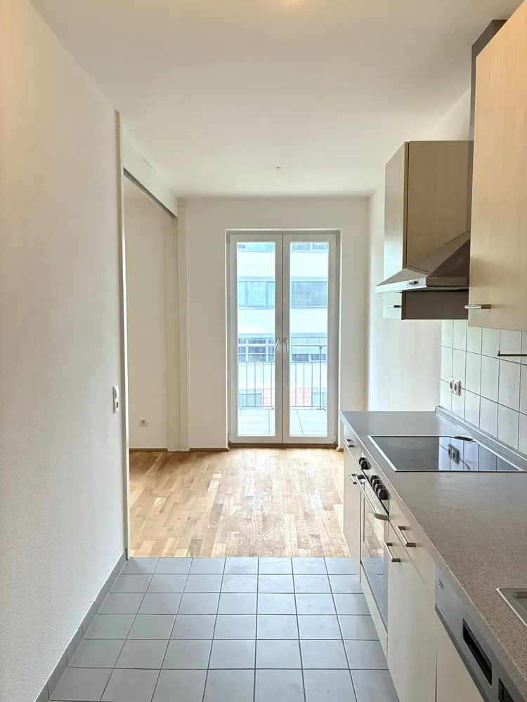 2 Zimmer Wohnung mit 73 m² in Frankfurt am Main – Bild 4