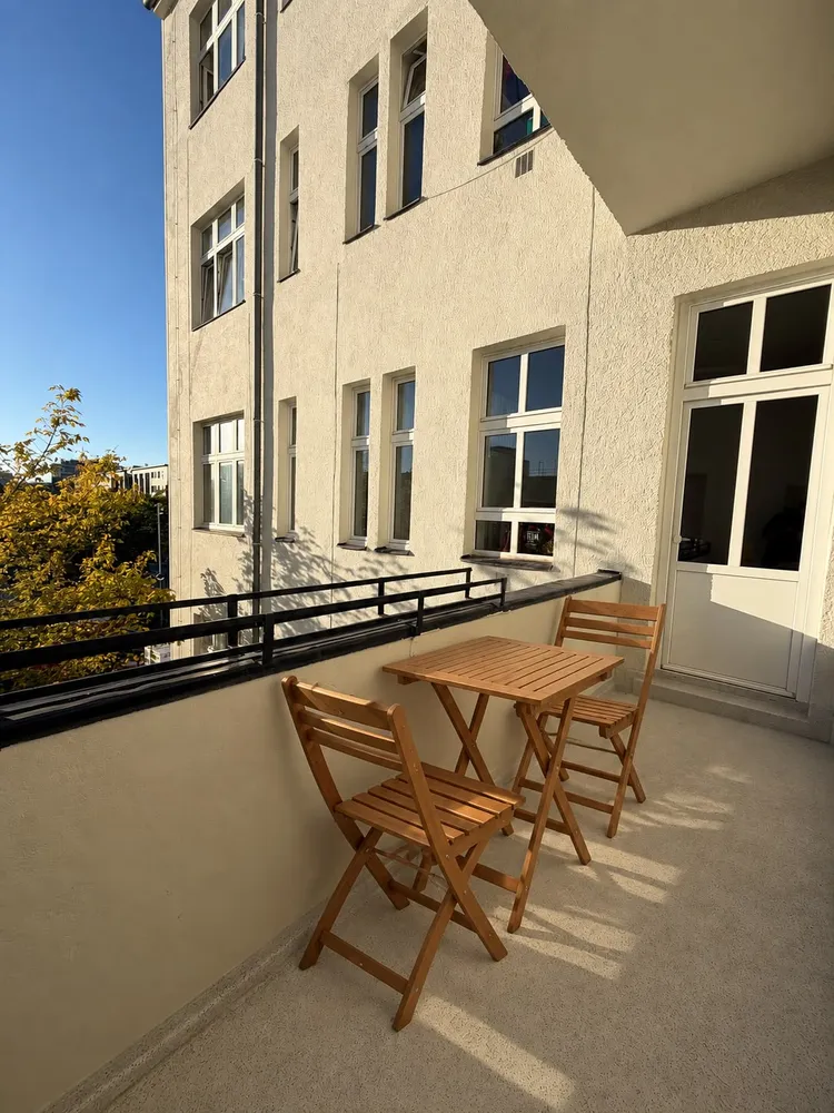 2 room apartment with 40 m² in Berlin – Photo 8