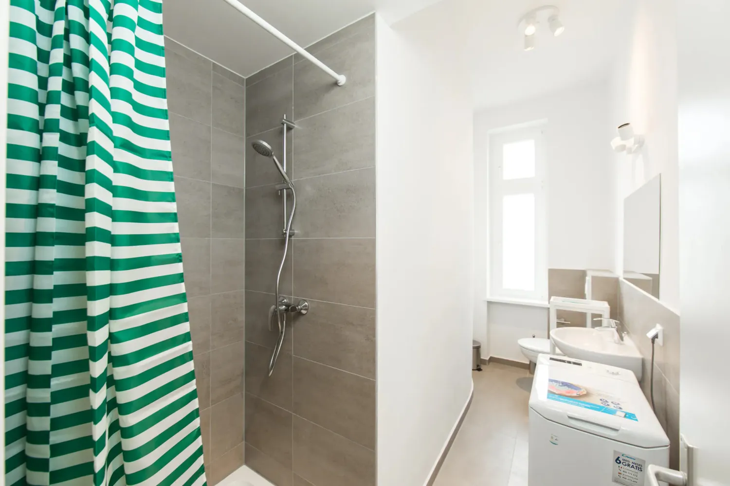 Shared room with 6 m² in Berlin – Photo 8