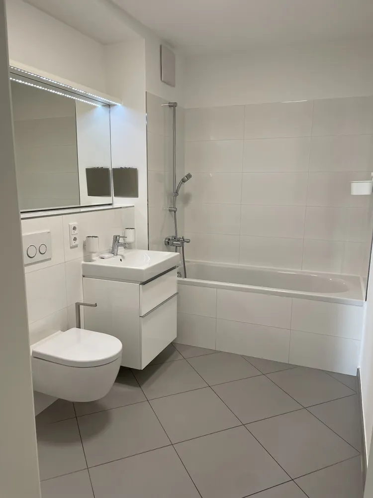 4 Zimmer Wohnung mit 109 m² in München – Bild 7