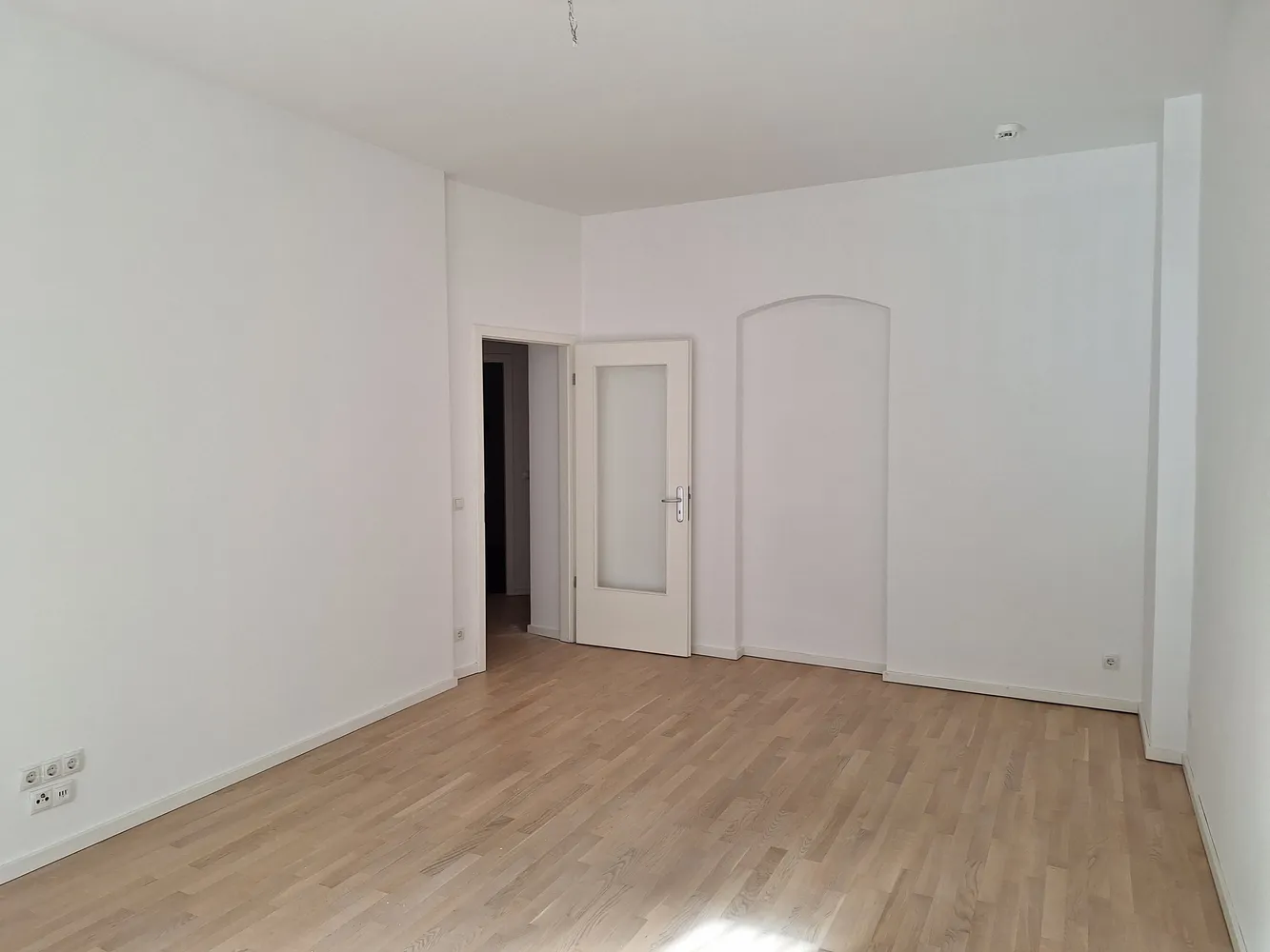2 Zimmer Wohnung mit 76 m² in Berlin – Bild 11