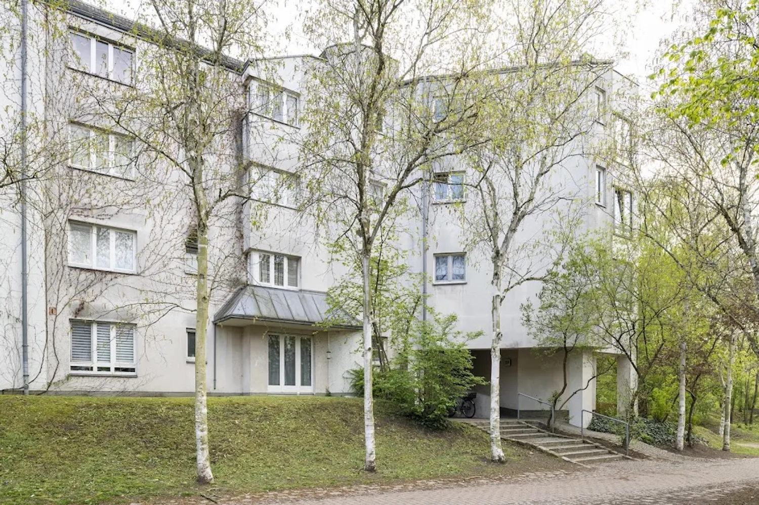 2 room apartment with 67 m² in Berlin – Photo 1