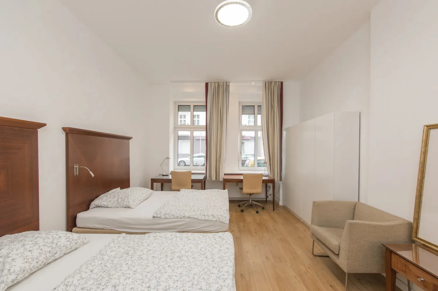Shared room with 24 m² in Berlin – Photo 4