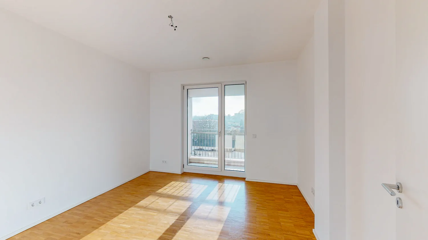 3 Zimmer Wohnung mit 110 m² in Frankfurt am Main – Bild 1