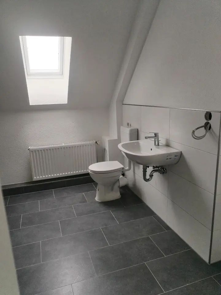 4 Zimmer Wohnung mit 98 m² in Zwickau – Bild 8