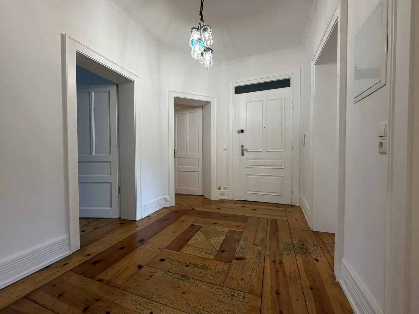 3 Zimmer Wohnung mit 101 m² in Frankfurt am Main – Bild 12