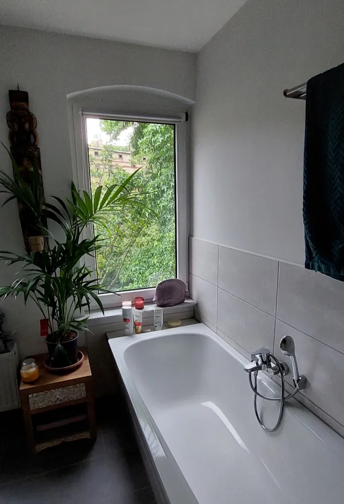 5 Zimmer Wohnung mit 102 m² in Halle (Saale) – Bild 8
