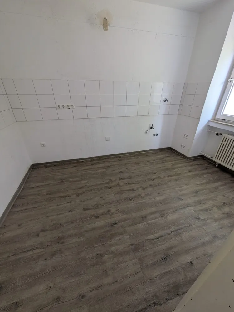 3 Zimmer Wohnung mit 75 m² in Düsseldorf – Bild 2