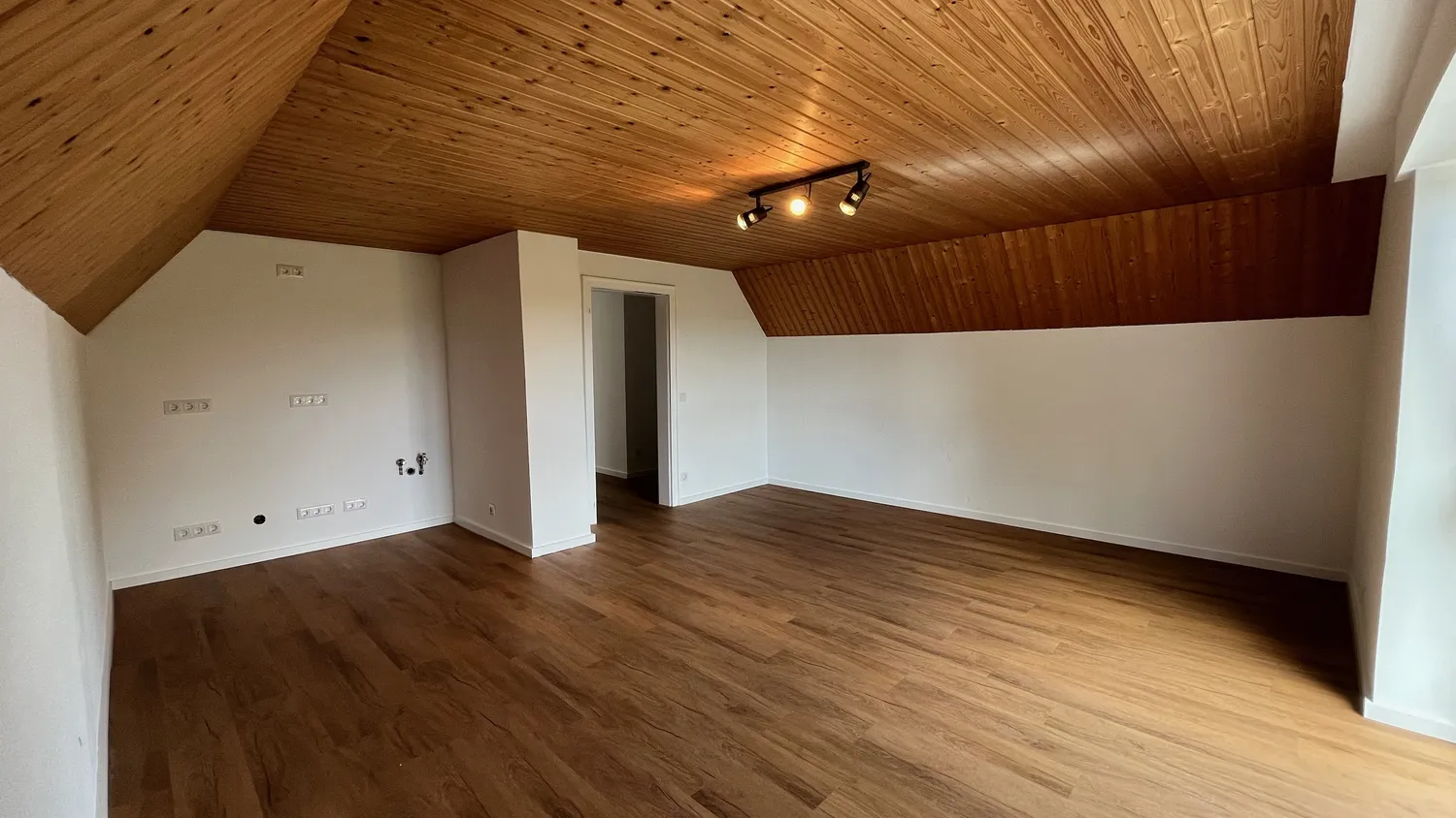 2 Zimmer Wohnung mit 59 m² in Bergheim – Bild 2
