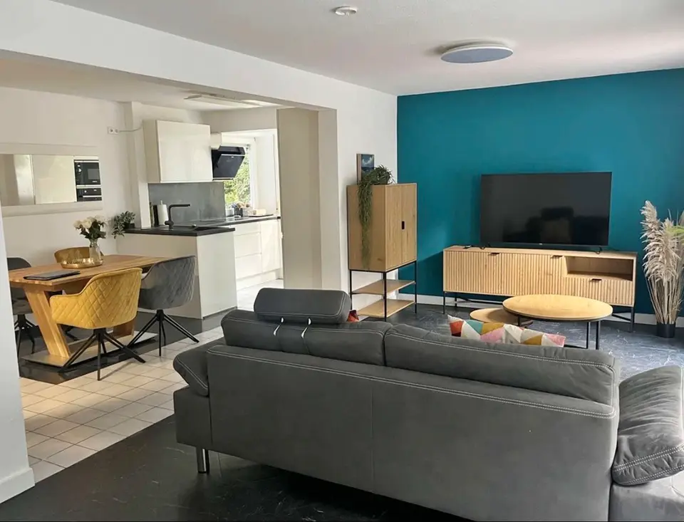 4 Zimmer Wohnung mit 100 m² in Nürtingen – Bild 1
