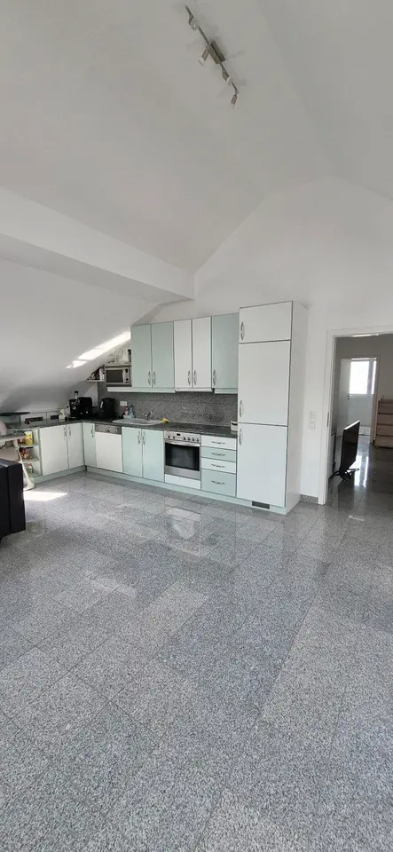 3 Zimmer Wohnung mit 100 m² in Memmingen – Bild 4