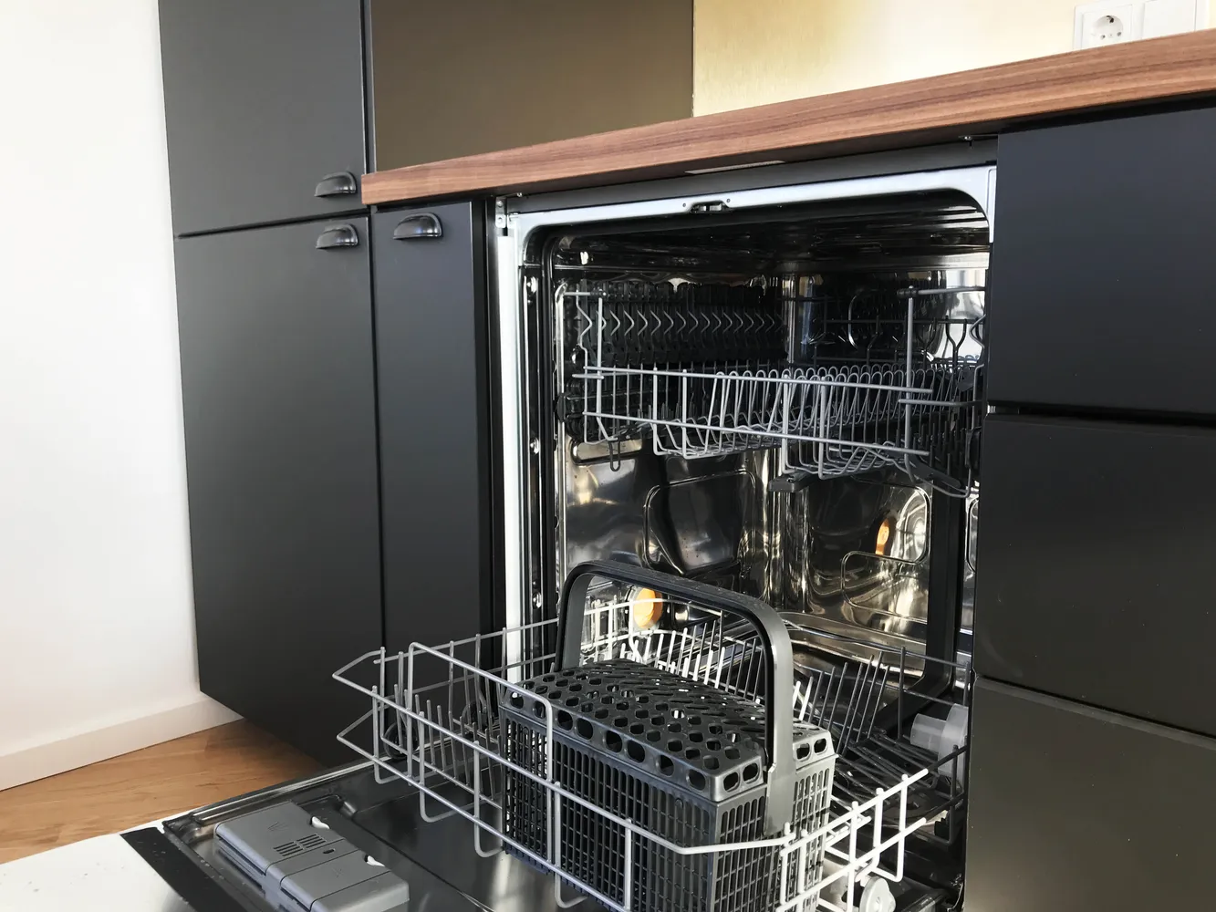 4 Zimmer Wohnung mit 122 m² in Berlin – Bild 3